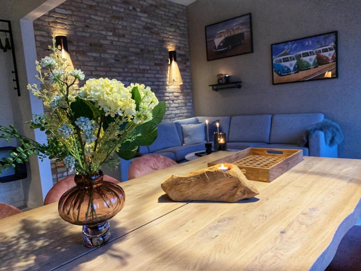 Broncks Apartment 1 - Modern 2-Bedroom In The Heart Of Torshavn Exterior photo
